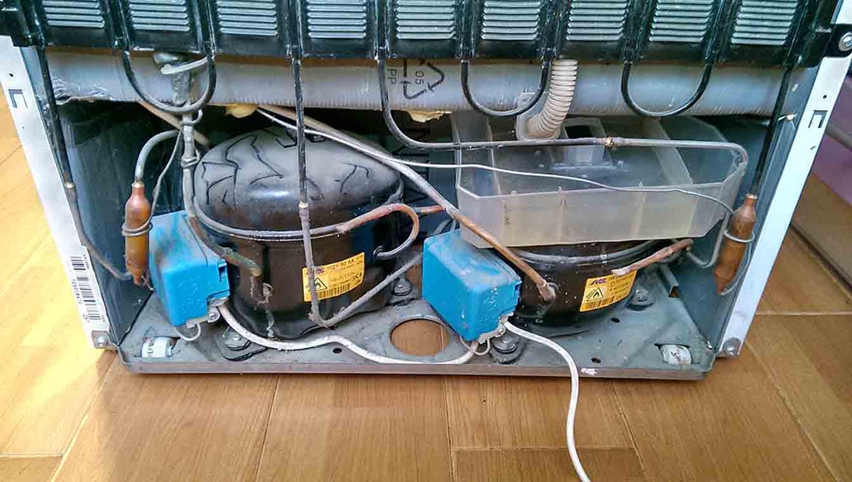 Компрессор холодильной камеры