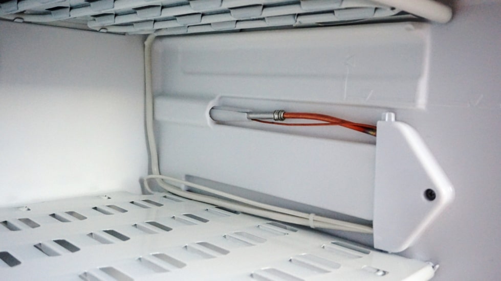 Неисправен температурный датчик холодильника