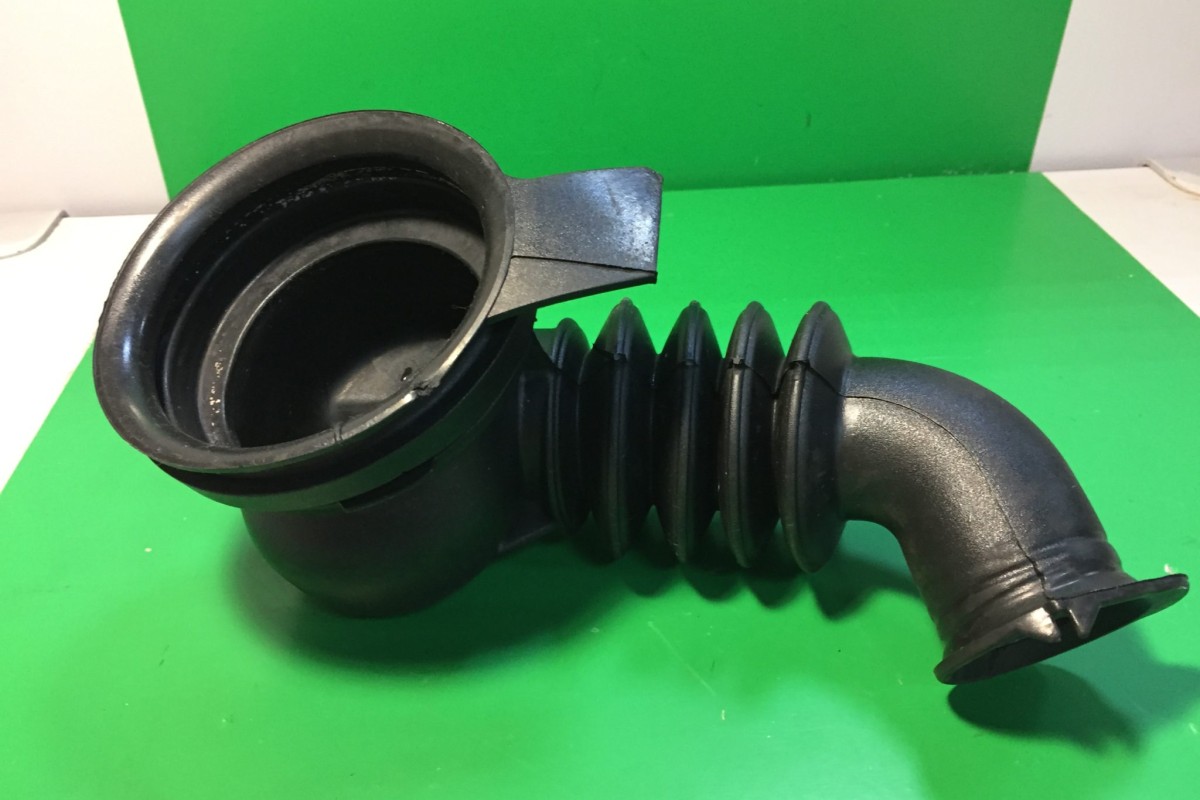 Сливной патрубок