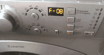 Код ошибки F08 на стиральной машине Аристон - что делать