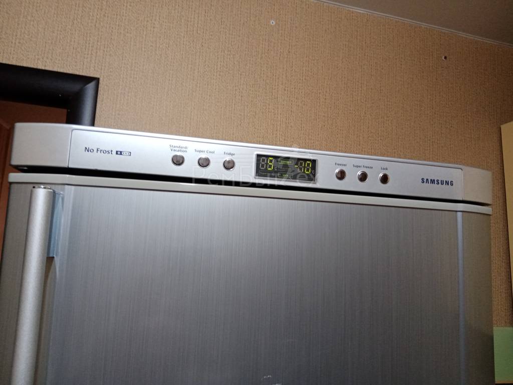 Почему нагреваются боковые стенки у холодильника