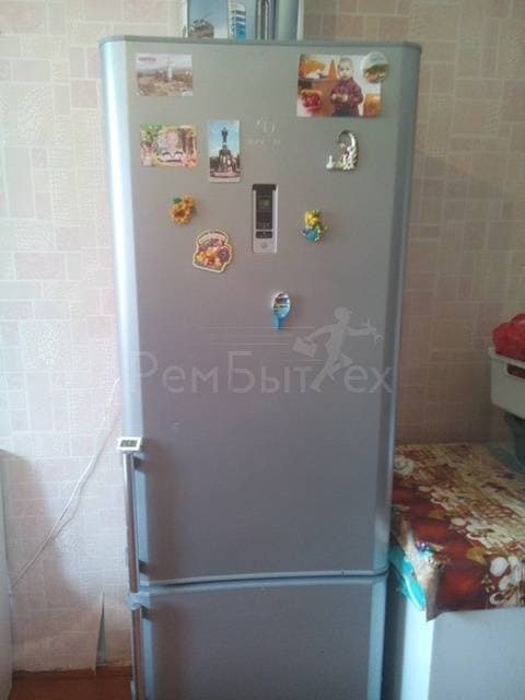 Холодильник Кодры. Холодильник Кодры 1995 года.
