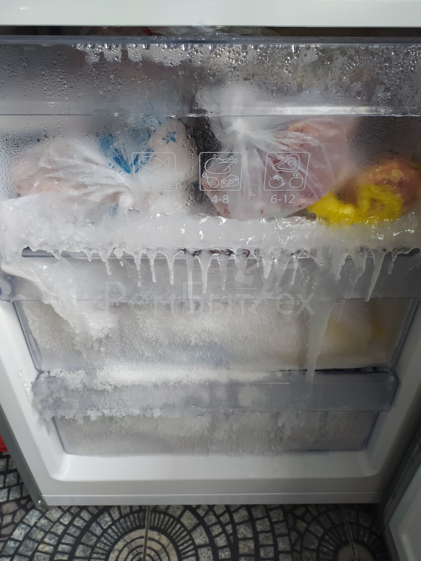 морозильный шкаф работает но не морозит