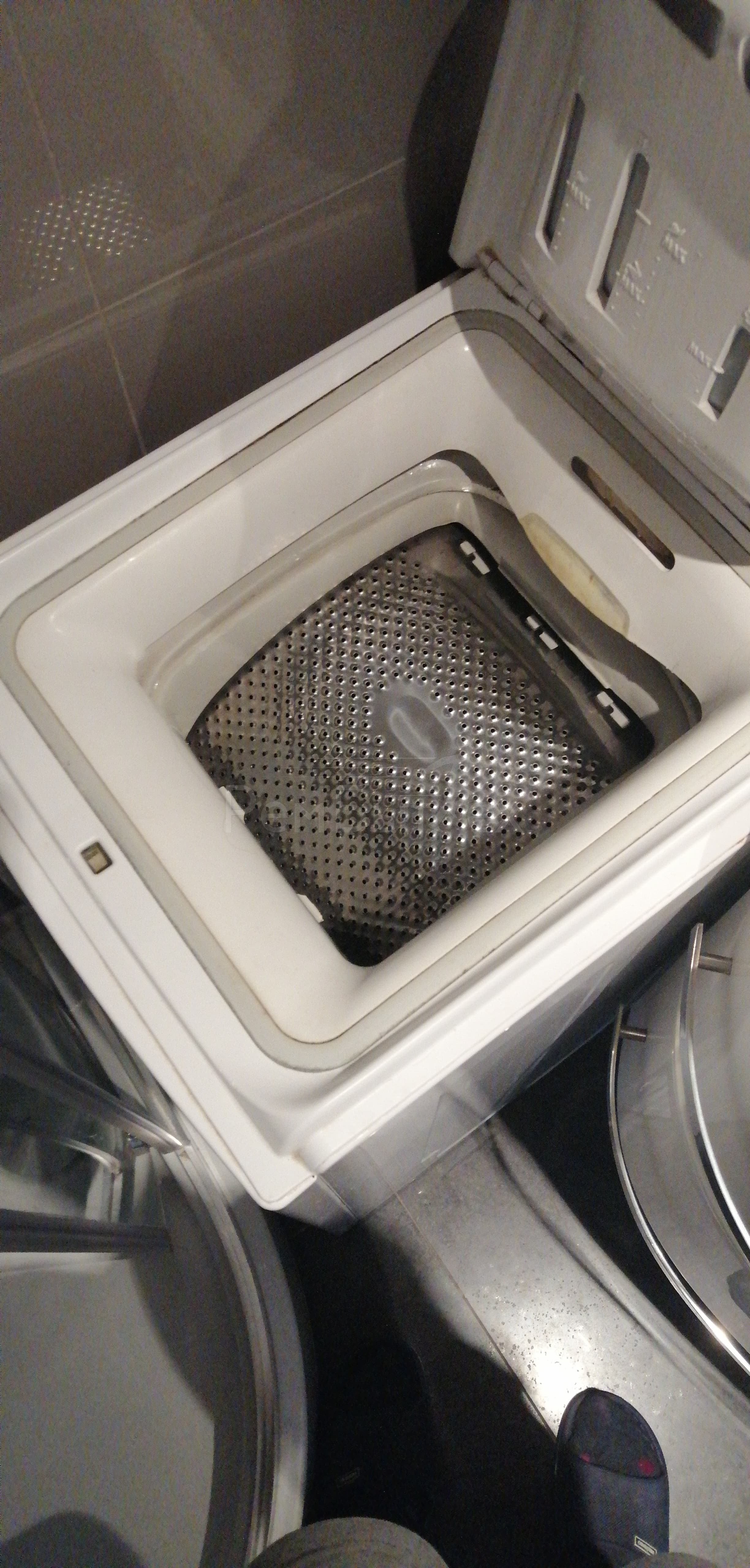 Что делать, если не открывается дверца стиральной машины?